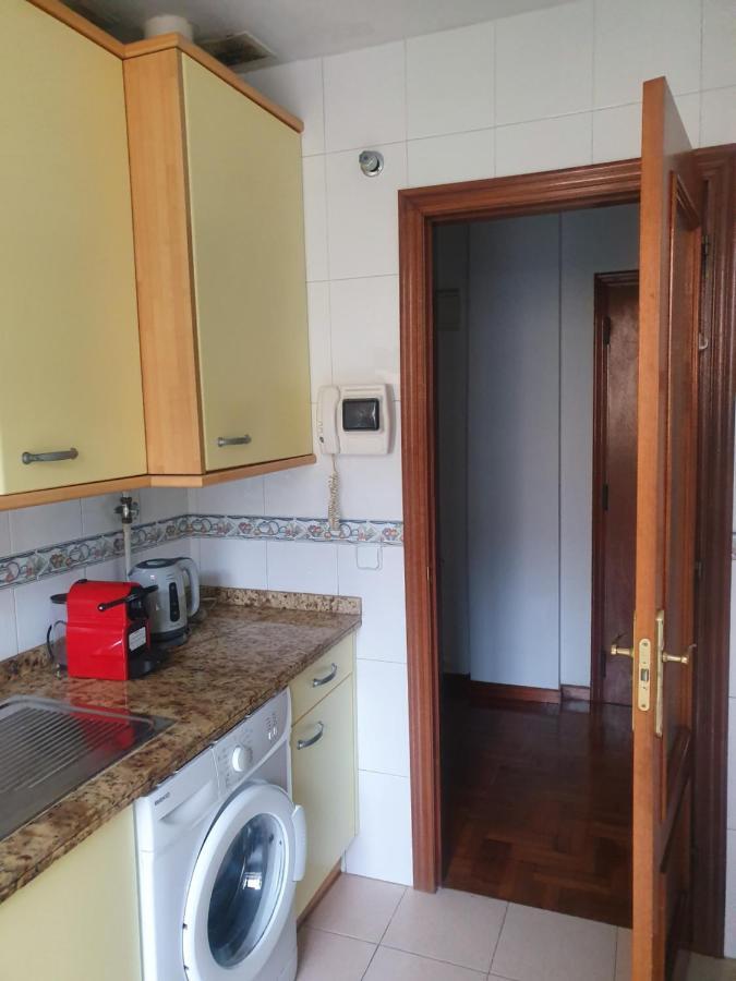 Casco Historico- Vivienda De 2 Habitaciones Con Parking Oviedo Eksteriør billede